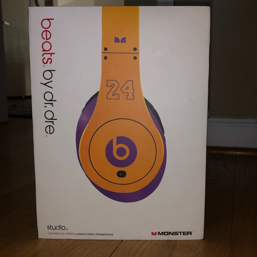 Monster Headphones Kobe Edition Beats by Dr Dre Wired